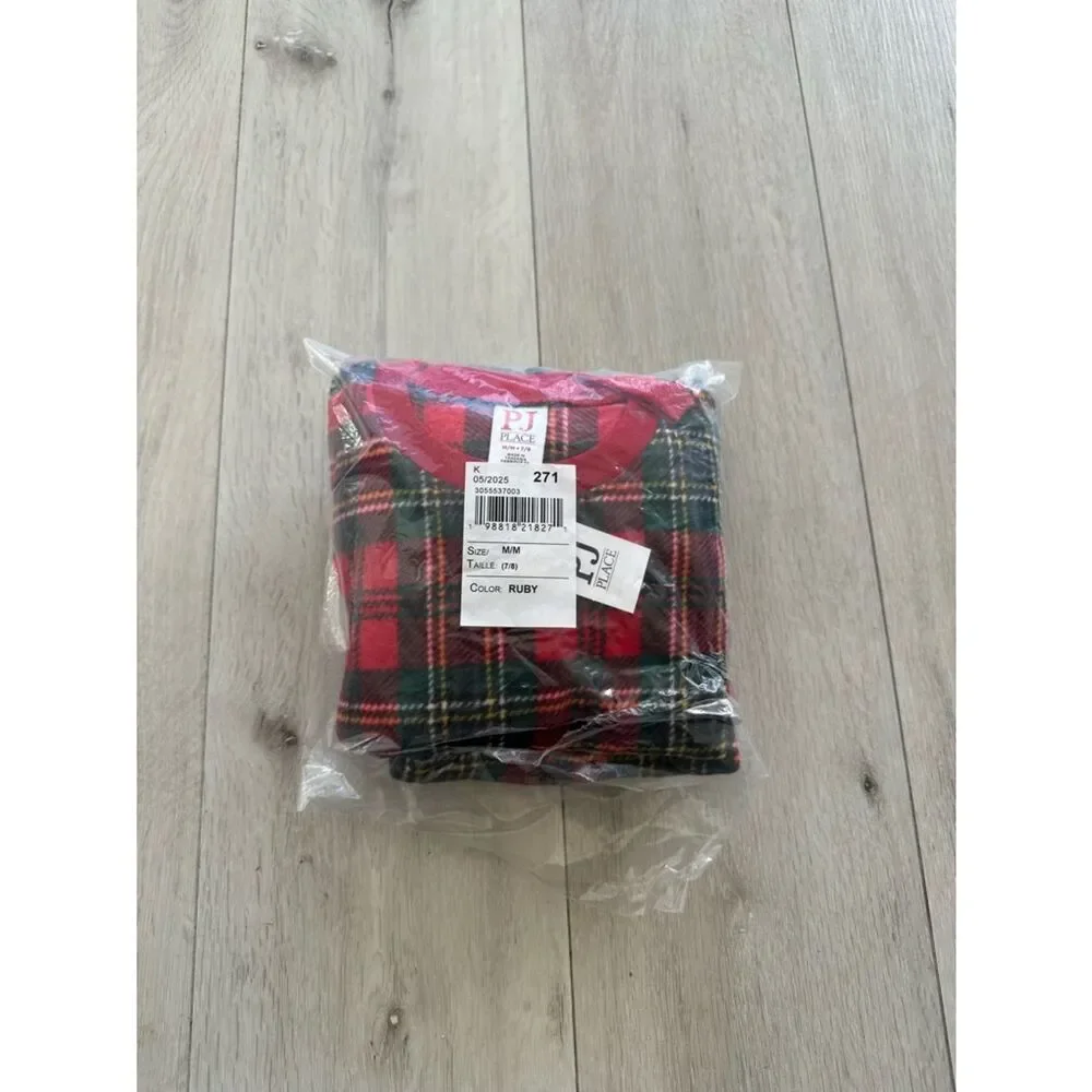 The Children’s Place Plaid Microfleece Pajamas Red 7/8 NWT IN PACKAGE